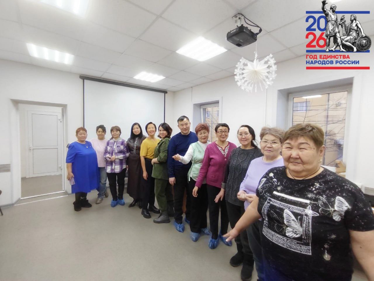 К празднованию Белого месяца Сагаалган готовятся в Центре по работе с населением и общественными объединениями на улице Горького, 32