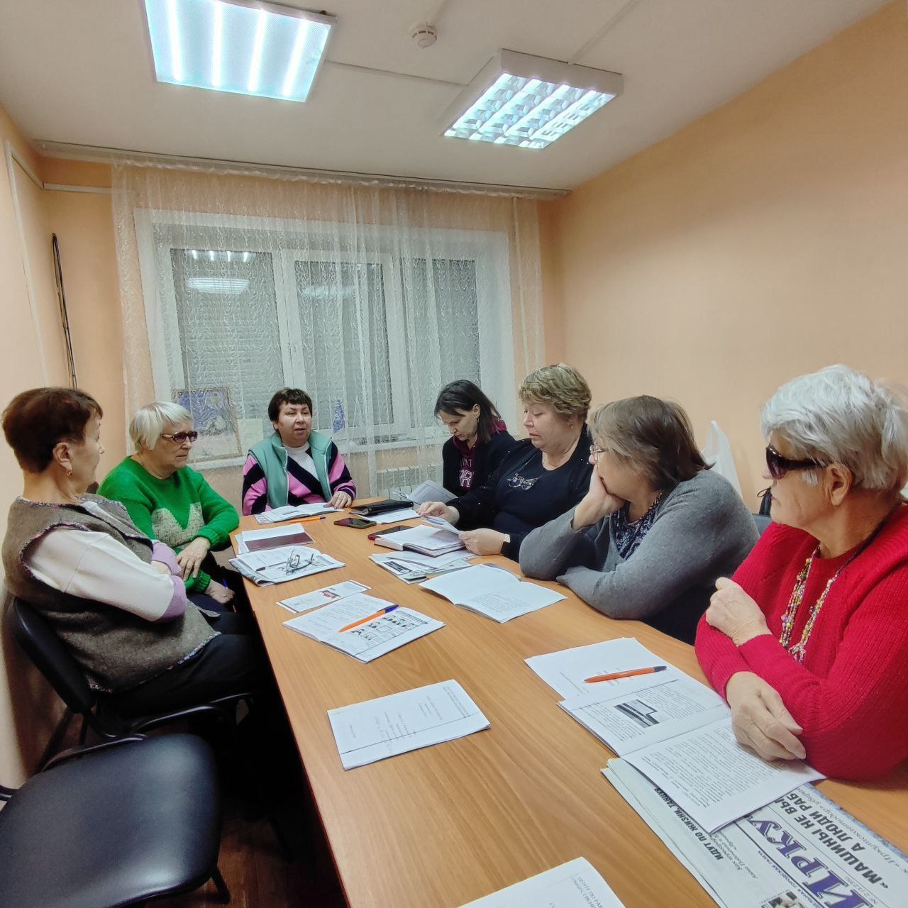  Первое в 2026 году заседание Совета общественности состоялось в Центре по работе с населением и общественными объединениями МКУ «ГОРОД» на бульваре Рябикова, 11б