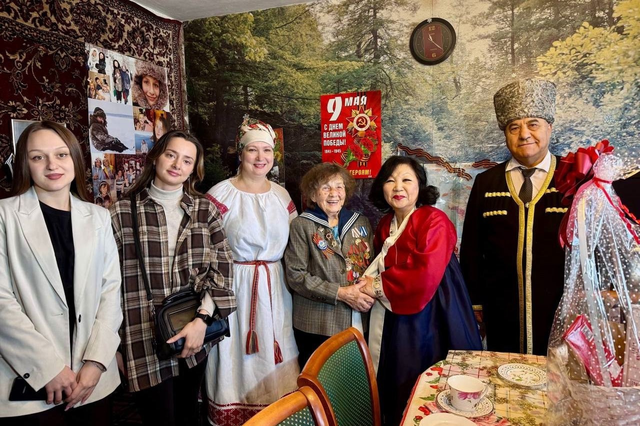 Всероссийская акция «В гости к ветерану» проходит в преддверии Дня Победы в Иркутске.