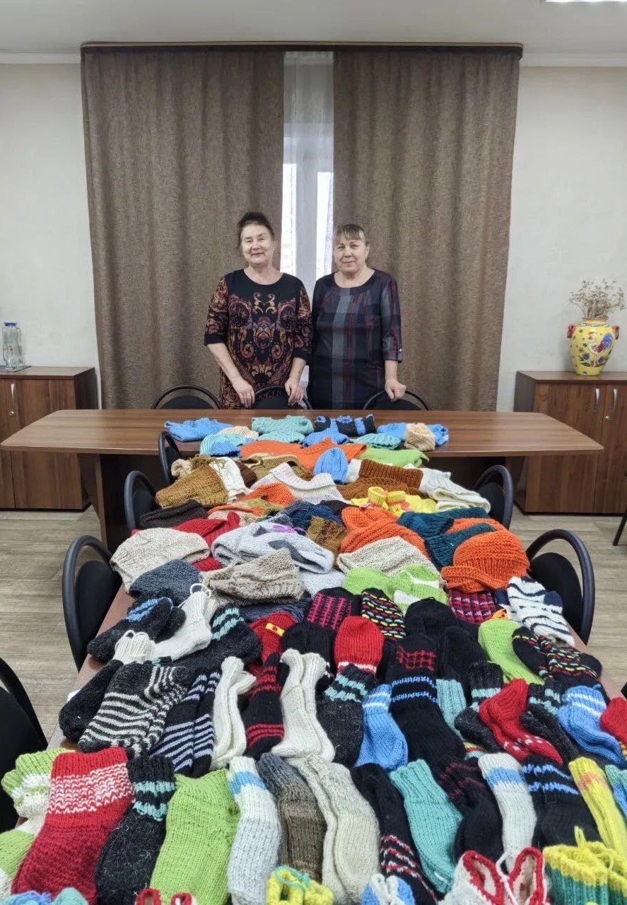 Иркутян приглашают на занятия клуба по интересам «Веселая петелька»