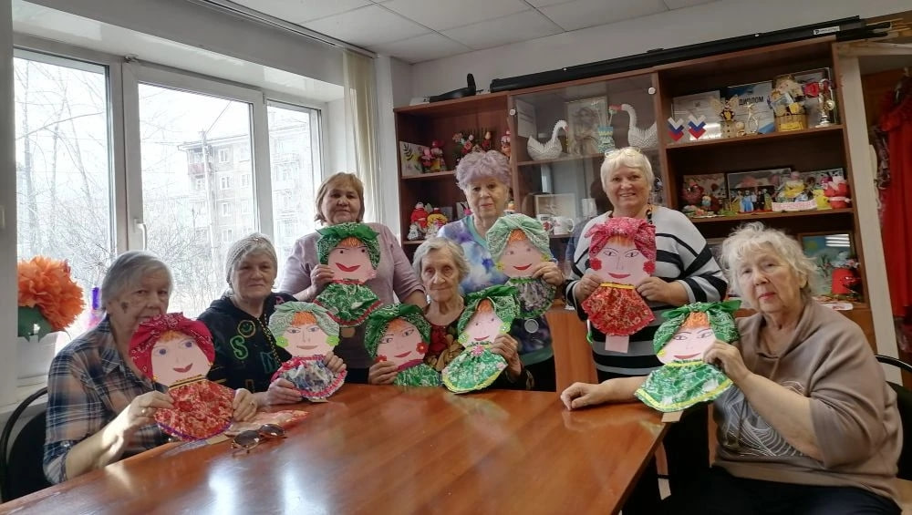 ТОС «Спутник» провел мастер-класс по изготовлению вешалки для полотенца