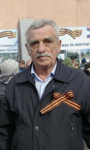 Коллектив МКУ «ГОРОД» с прискорбием сообщает о скоропостижном уходе из жизни специалиста по связям с общественностью Евгения Владимировича Топчего