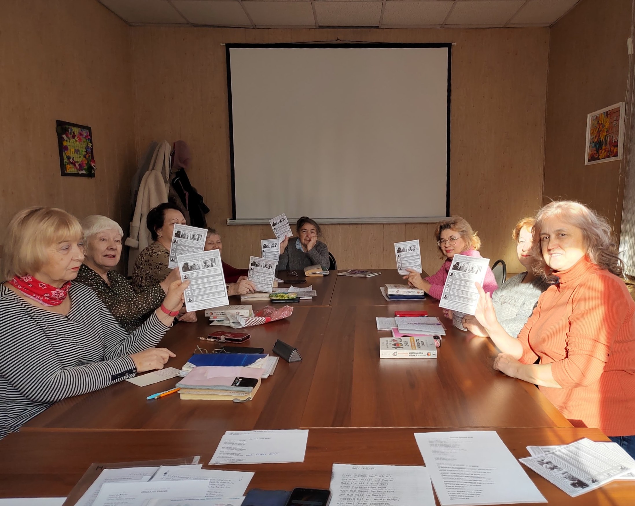 В Иркутске продолжаются регулярные встречи по противодействию телефонному и интернет-мошенничеству